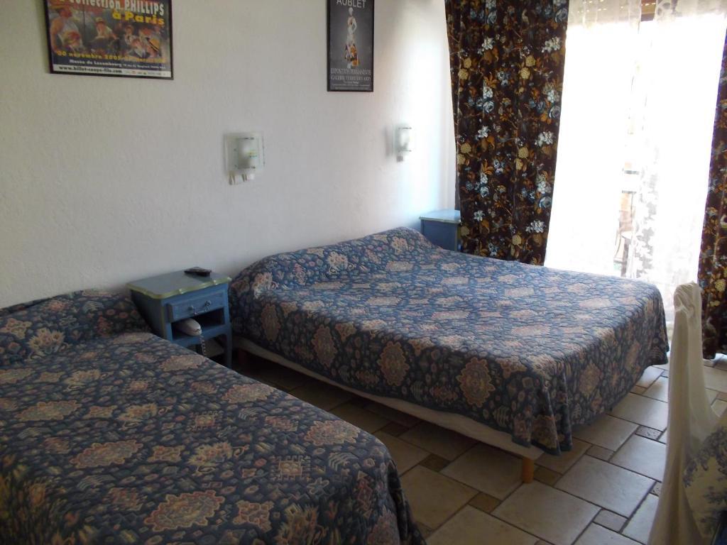 Hôtel Les Alizés Cavalaire-sur-Mer Habitación foto